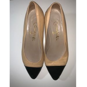 Vintage 1990’s Chanel flats